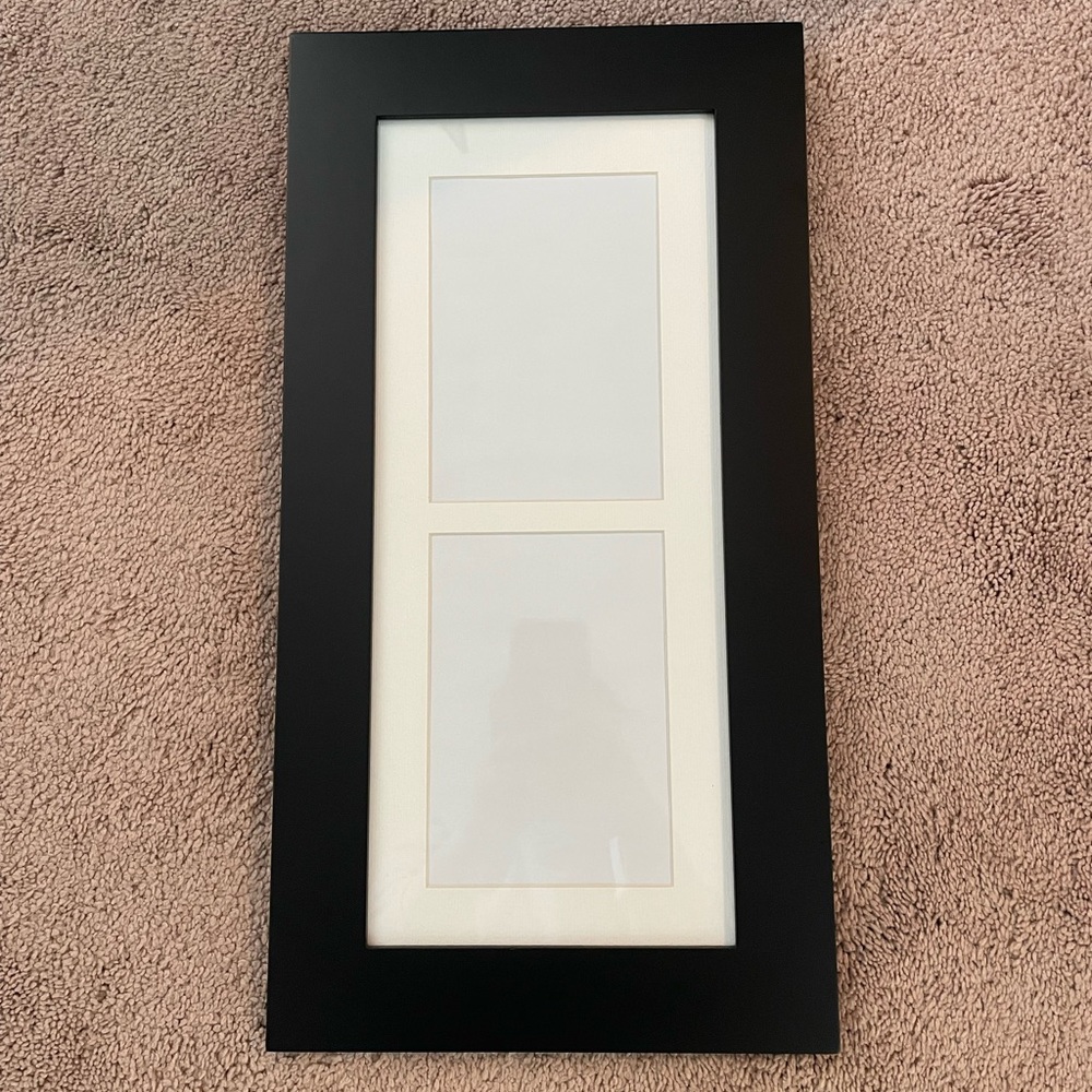 SOLD—Set of 3 Wall Picture Frames